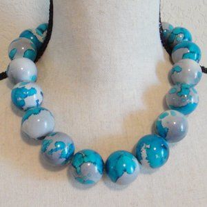 'Globes' Bold Necklace